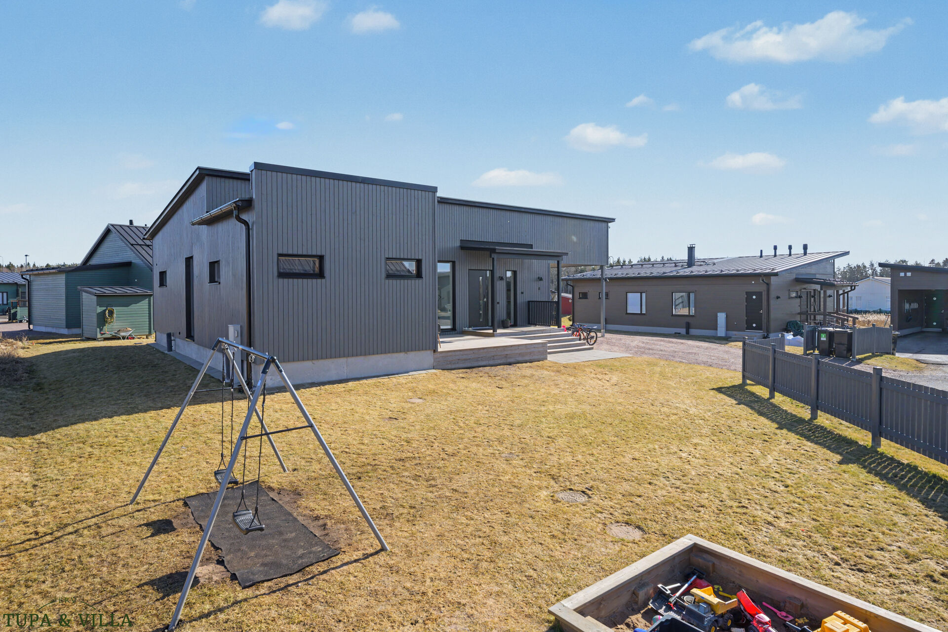 5h, k, khh, arkiet, wc, kph, s, th/saunatupa, ak, var.