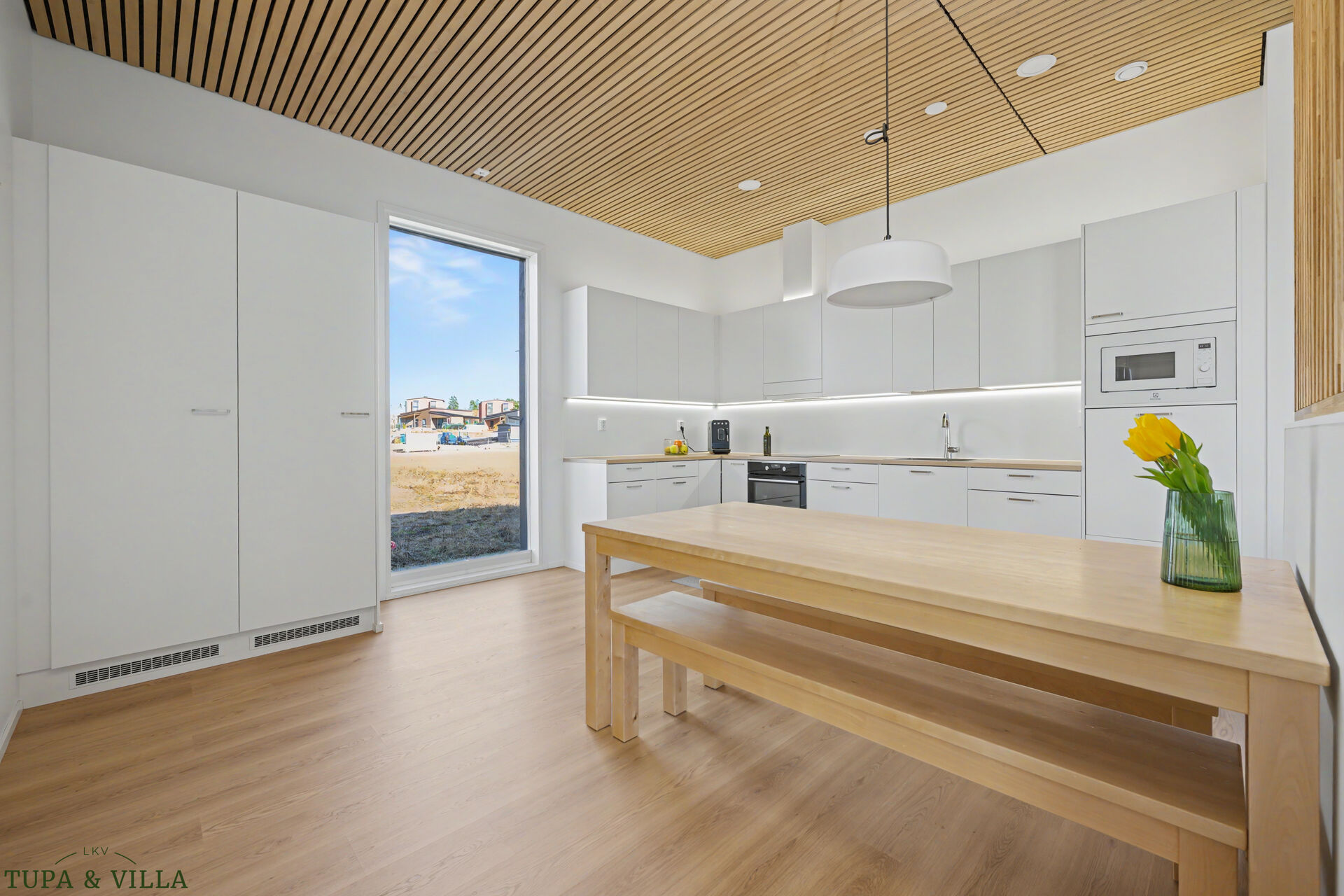 5h, k, khh, arkiet, wc, kph, s, th/saunatupa, ak, var.