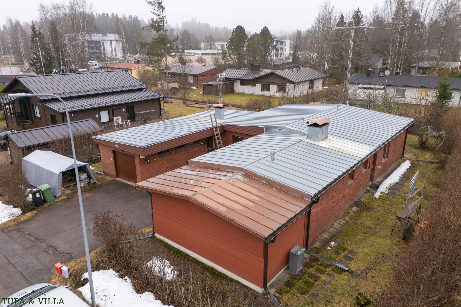 4h, k, takkahuone, kph, s, autotalli, var.  x 2, autokatos