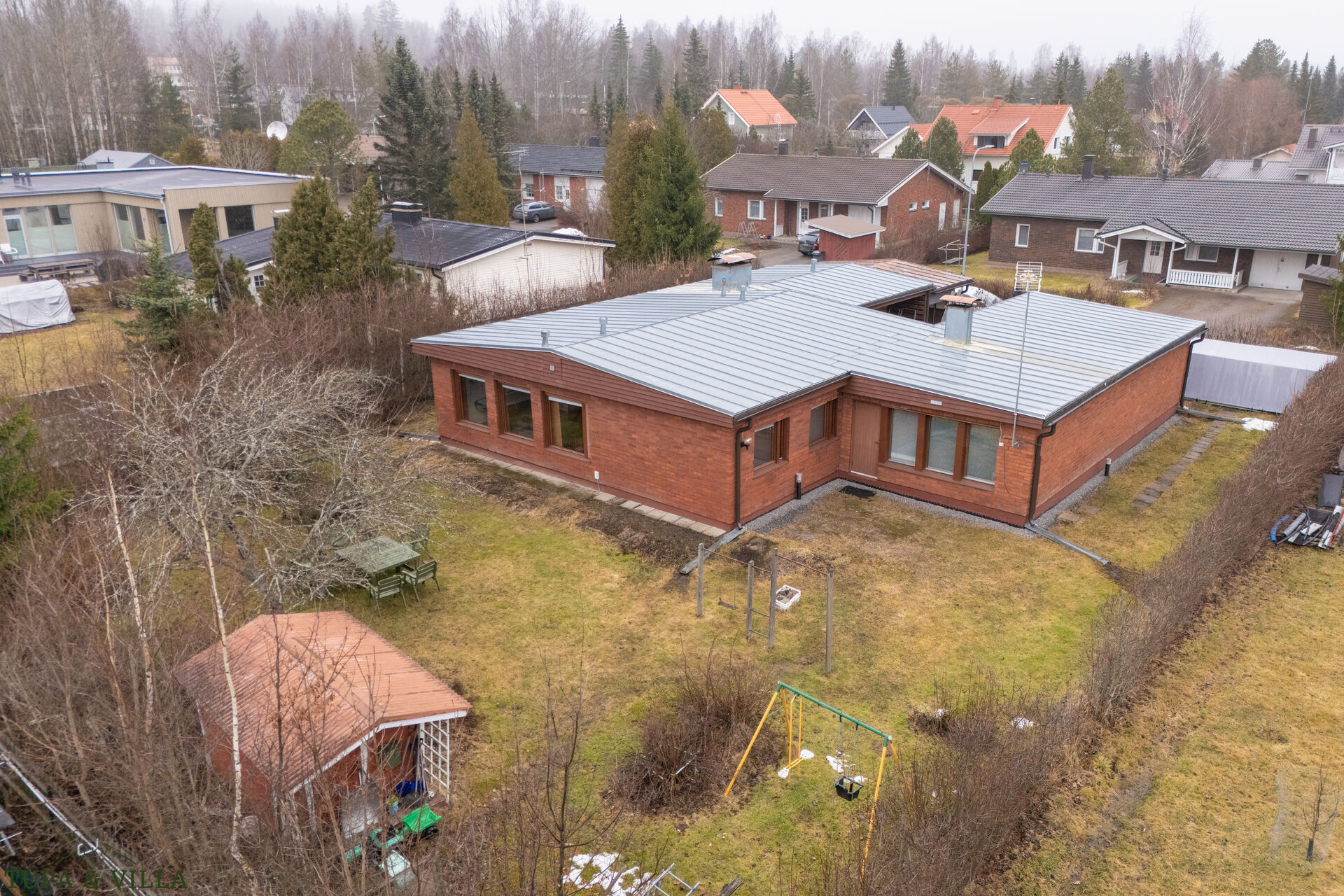 4h, k, takkahuone, kph, s, autotalli, var.  x 2, autokatos