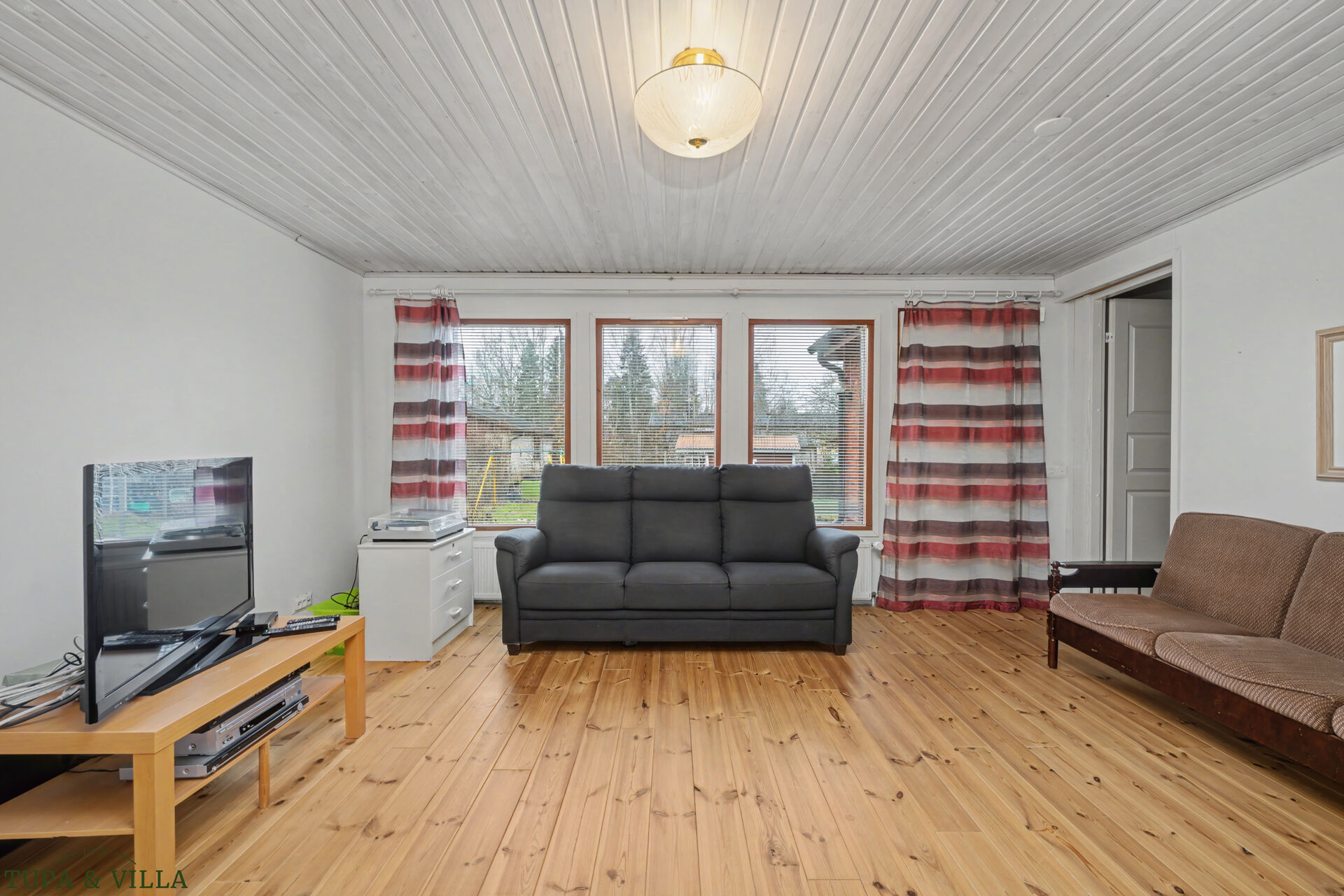 4h, k, takkahuone, kph, s, autotalli, var.  x 2, autokatos