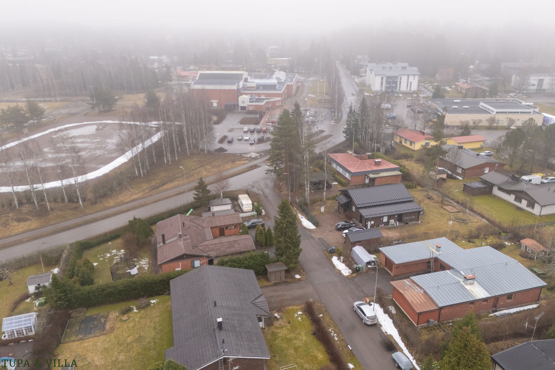 4h, k, takkahuone, kph, s, autotalli, var.  x 2, autokatos