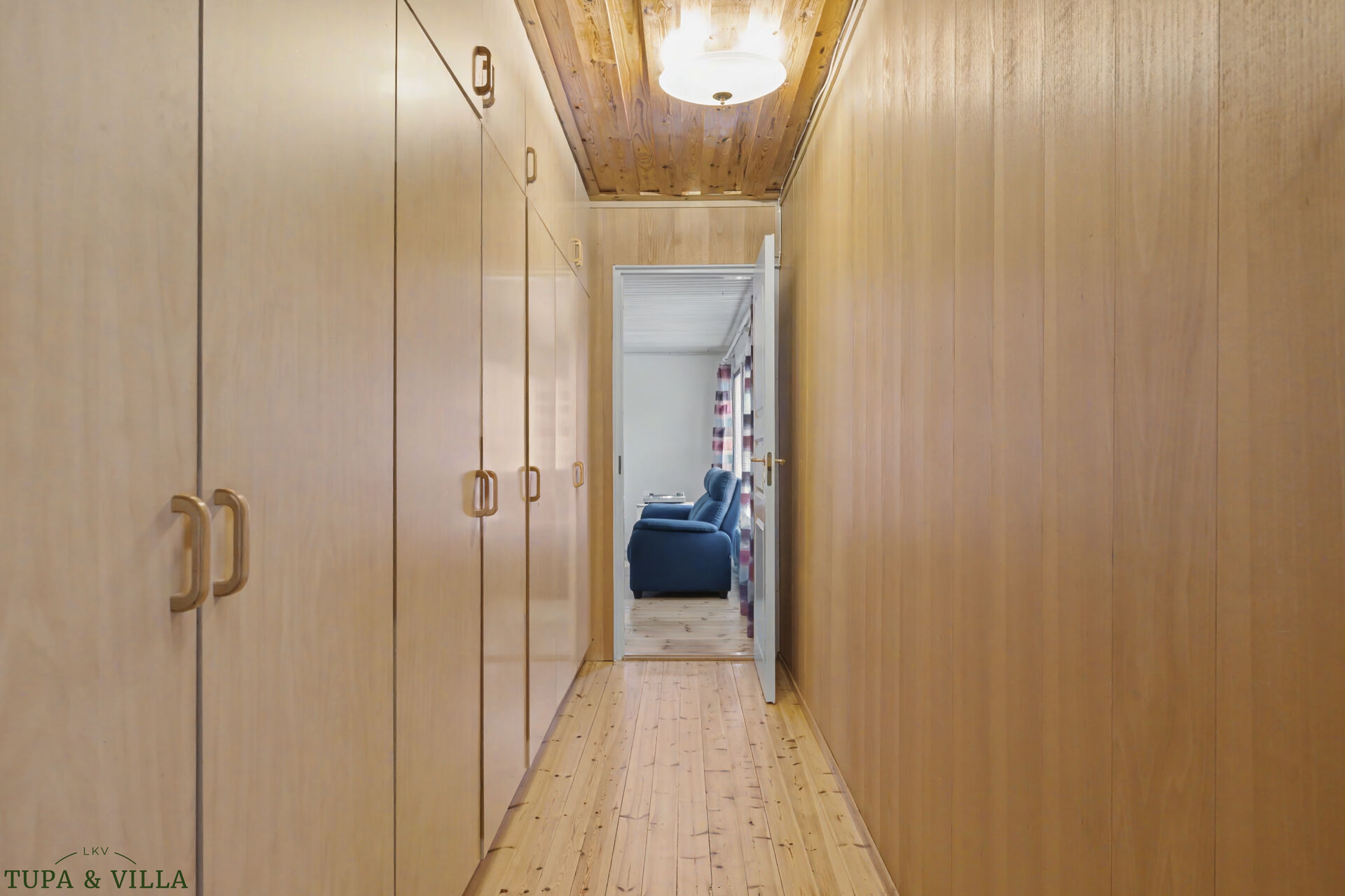 4h, k, takkahuone, kph, s, autotalli, var.  x 2, autokatos