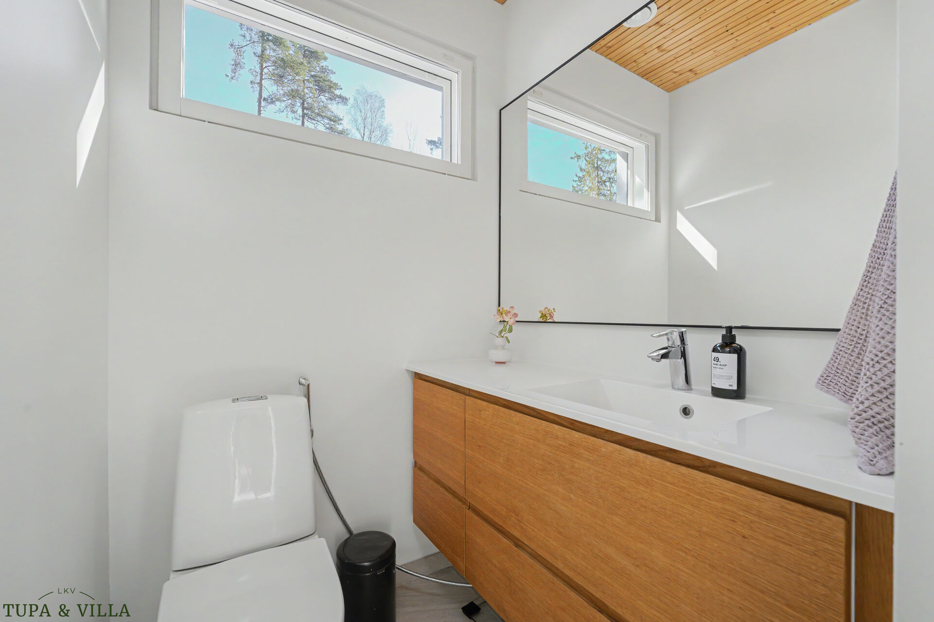 6 h, k, lasten oh, khh, 2 x wc, 2 x kph, ph, s, arkiet, at, ak +pihasauna