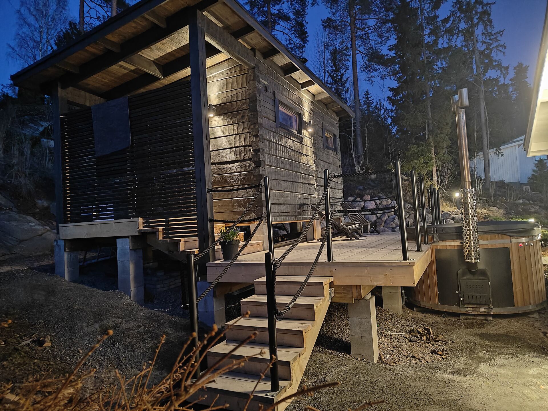 6 h, k, lasten oh, khh, 2 x wc, 2 x kph, ph, s, arkiet, at, ak +pihasauna