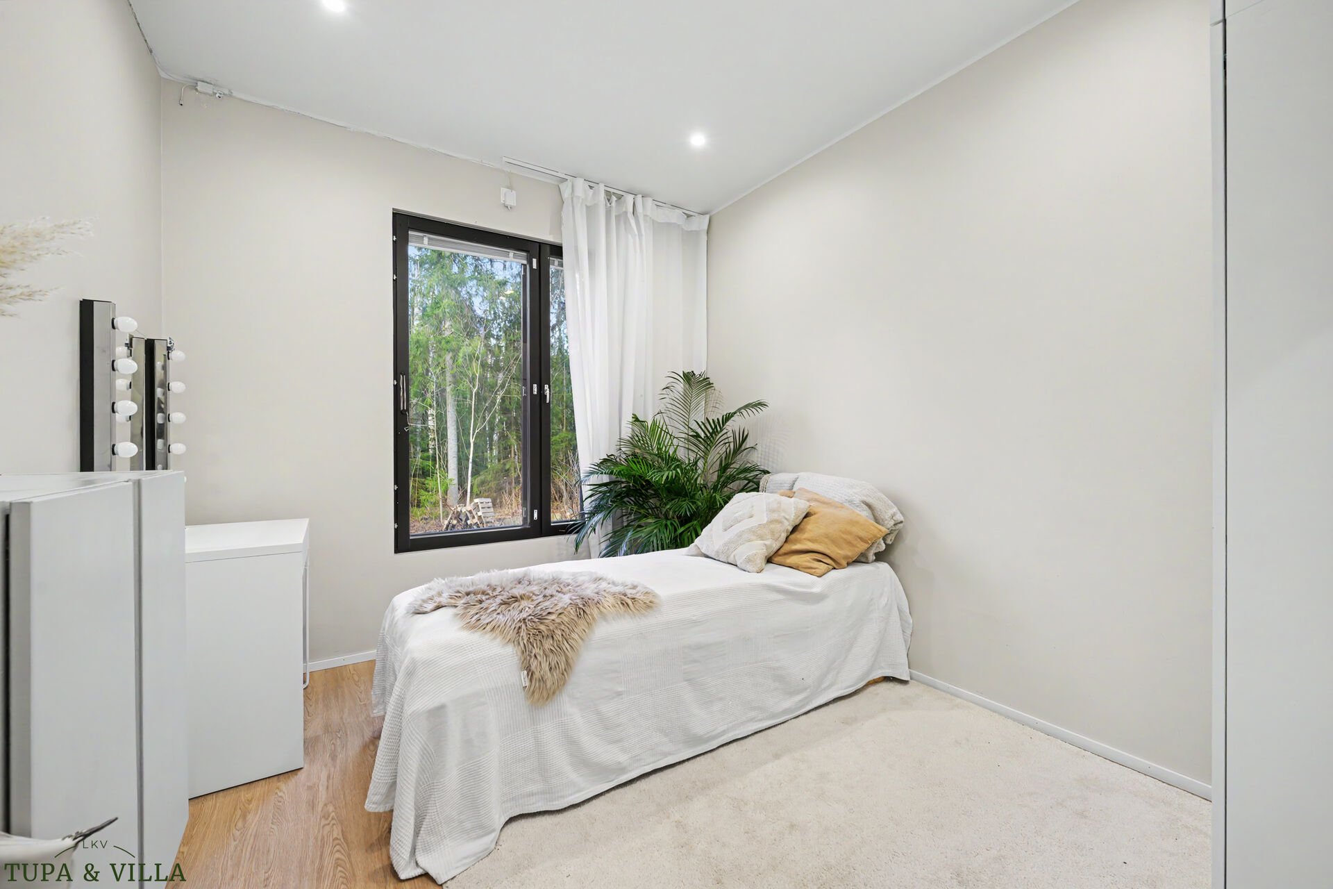 5 h, k, khh, kph, sauna, wc, arkiet., ak ja var.