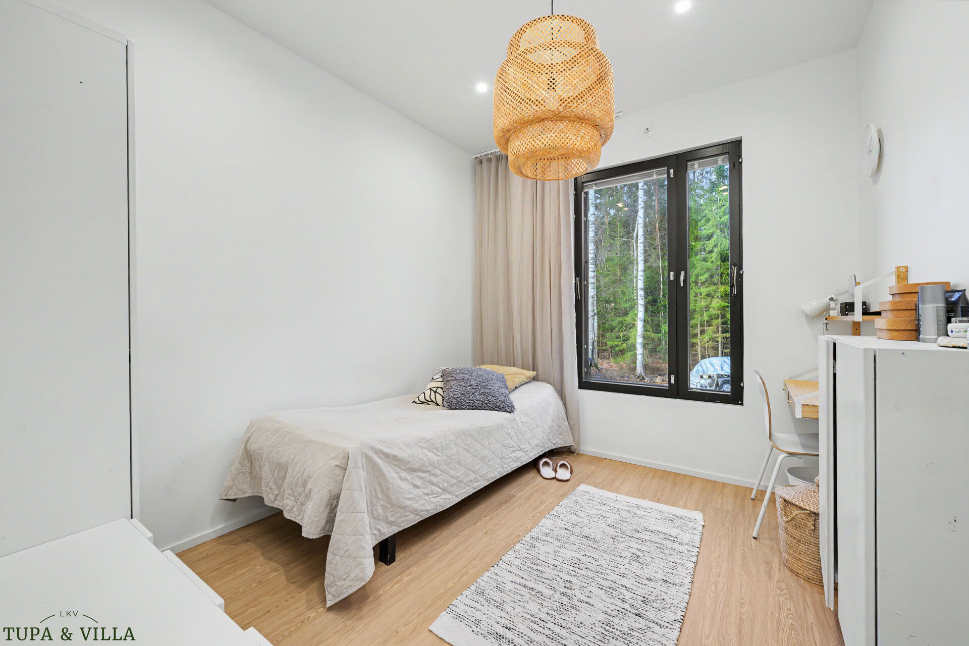 5 h, k, khh, kph, sauna, wc, arkiet., ak ja var.