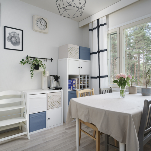 Tilava keittiö