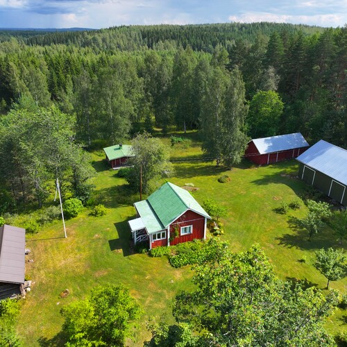 Mökki tai huvila, Hirvensalmi, Kulmalantie 24, Tupak, veranta, wc, 48,00m², 35 000,00 €