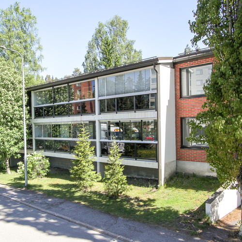 Kerrostalo, Länsitie 30, Riihimäki, Uramo, 3h, avok, kph/wc, s, lasitettu parveke, 83 m², 129 000 €