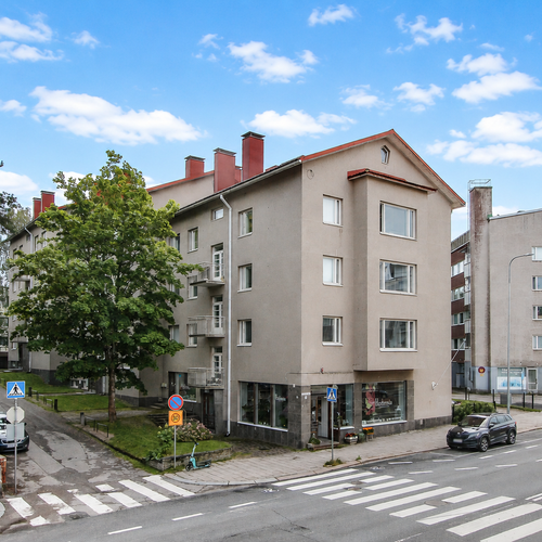 Kerrostalo, Hämeenkatu 3, Riihimäki, Keskusta (Peltokylä), 2h, k, kph/wc, s, parveke, 57 m², 87 000 €