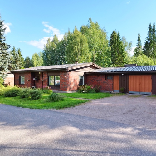 Omakotitalo, Hausjärvi, Hikiä, Ketokuja 4, 4h, k, wc, pukuh, psh, s, tekn.tila, var/ autotalli, erillinen autotalli, 184,40m², 115 000,00 €
