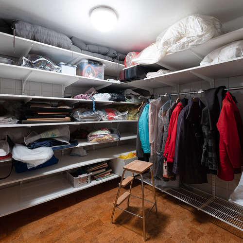 Kellarikerroksen varasto 2.