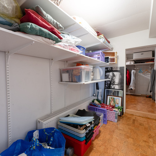 Kellarikerroksen varasto 1.