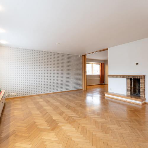 Olohuoneessakin on takka