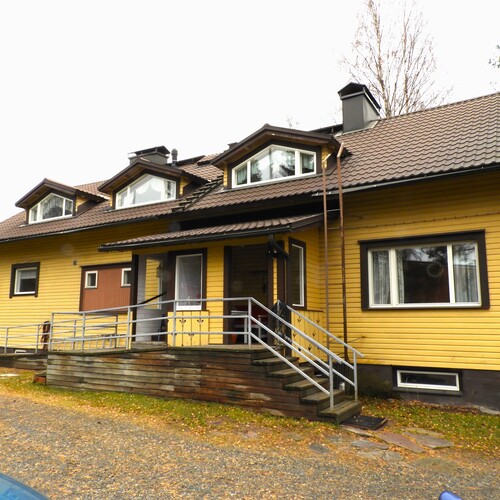 Omakotitalo, Puistotie 6, Nurmes, Porokylä, 9h, 4k, 3kph, 2wc, inva-wc/kph, sauna,  lämmin autotalli, 209 m², 59 000 €