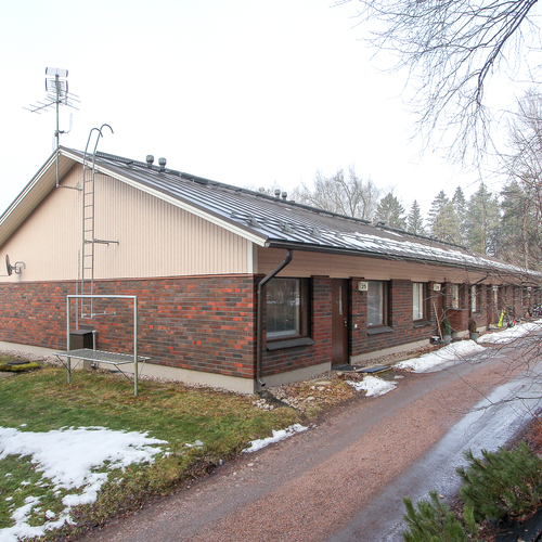 Rivitalo, Kaaritie 16, Hausjärvi, Oitti, 3 h, k, kph/wc, s, vh, 80 m², 79 000 €