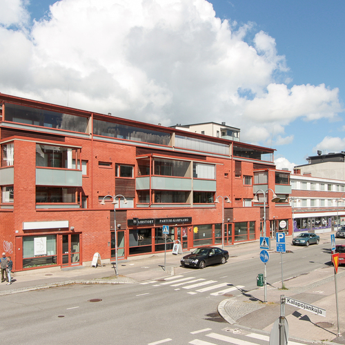Kerrostalo, Hämeenkatu 16, Riihimäki, Keskusta, 2h, avok, vh, kph/wc, s, lasitettu parveke, 55,50 m², 109 000 €