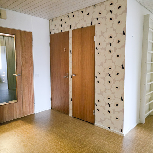 Omakotitalo, Oksatie 11, Oulu, Pateniemi, 3h, k, askarteluhuone, kph, s, pannuhuone, 120 m², 850 €/kk
