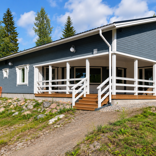 Mökki tai huvila, Tarkialantie 25 C, Juva, Lauteala, 5h+k+s+khh+3wc+terassi ja rantasauna, 139 m², 345 000 €
