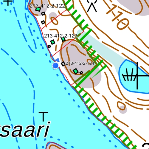 Ympärillä luonnonsuojelualueet.