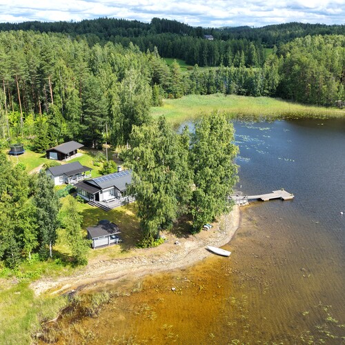 Mökki tai huvila, Alankoniementie 122, Mikkeli, Tupak, 2mh, pukuh, kph, s, wc, lasit lämmin kuisti, 77 m², 382 000 €
