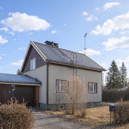 Omakotitalo, Petsamonkatu 61, Riihimäki, Petsamo, 4h, k, wc, kph/wc, kph, s, autotallit ym, 85 m², 109 000 €