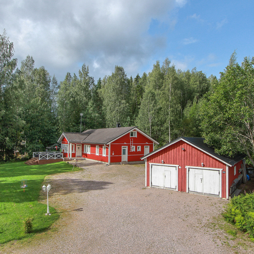 Omakotitalo, Kaitaissuontie 106, Loppi, Kormu, 4 h, k, rt, vh, s, pkh, psh, kph/wc, wc, khh, var, kuisti, harr.tila, at, 140 m², 259 000 €