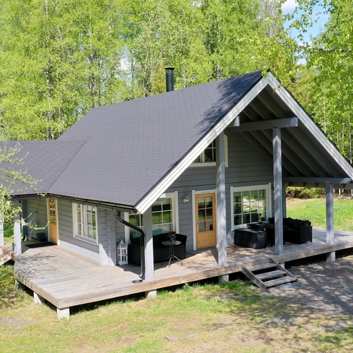 Mökki tai huvila, Mäntyharju, Outila, Honkalantie 26, Tupakeittiö, mh, kph/WC, s, et, parvi, katettu terassi, 103,00m², 109 000,00 €