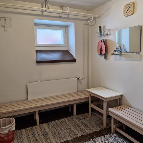 Pukuhuone, kellarikrs