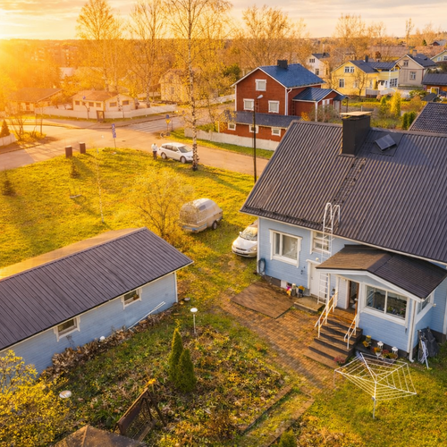Upea ilta-aurinko