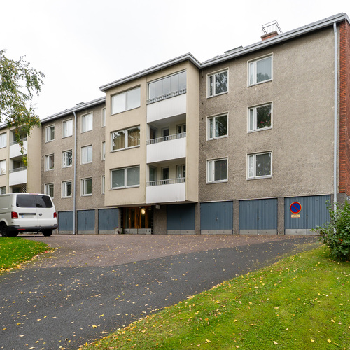 Sisäänkäynti
