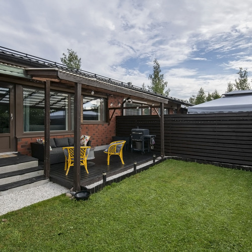 Rivitalo, Suoheinäntie 11, Espoo, Kalajärvi, 3h, k, khh, ph, s, wc, vh + ulkovarasto, 90 m², 257 000 €