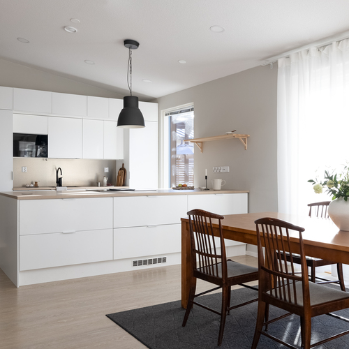 Omakotitalo, Hakintie 8, Ylöjärvi, Metsäkylä, 6h, avok, khh, kph, s, wc x 2, vh, var. x 2, ters., ak, 146,00 m², 442 000,00 €
