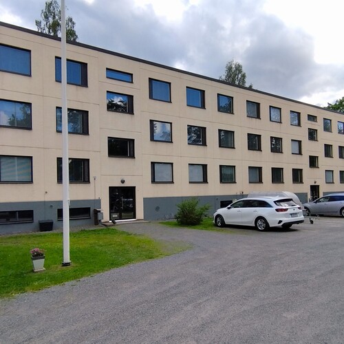Julkisivu
