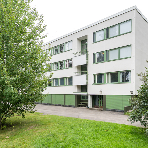 Julkisivu