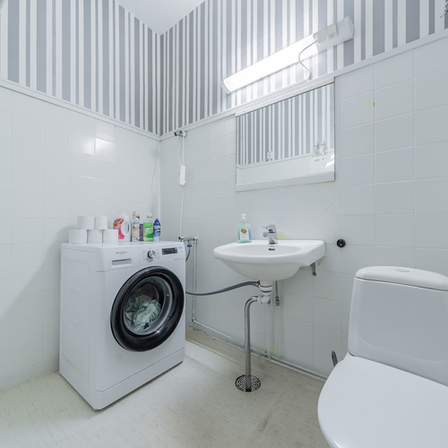 Majatalon wc/pyykkihuone