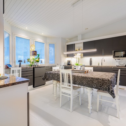 Omakotitalo, Mikkeli, Ristiina, Tyvikuja 9, k, oh, 3 mh, khh, kph, s, vh, ak, kuisti, 151,00m², 165 000,00 €