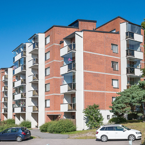 Kerrostalo, Postipuuntie 2, Espoo, Leppävaara Puustellinmäki, 2h, k, kph, lasitettu parveke, 53 m², 166 000 €