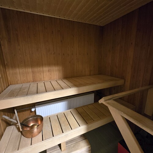 Sauna.