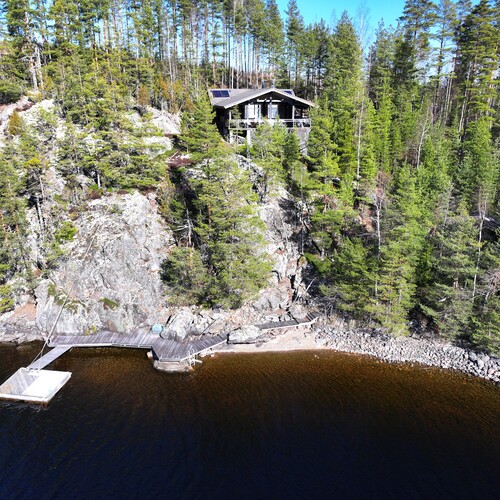 Mökki tai huvila, Miekkaniementie 145a, Puumala, Tupakeittiö, 2xmh, wc, pukuhuone, kph, s, eteinen, tekn.tila, terassi, 110 m², 390 000 €