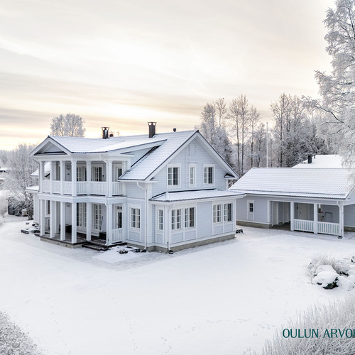 Omakotitalo, Harjupelto 4, Oulu, Kiiminki, 7h,k,rt,khh,kph,s,3*wc,aula,4*vh,2*parveke,2*terassi, 249 m², 455 000 €