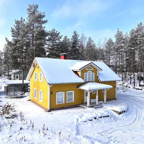 Omakotitalo, Kestikievarintie 22, Loviisa, 5h+k+ruokailu+khh+2kph+s+wc, 157,00 m², 238 000,00 €