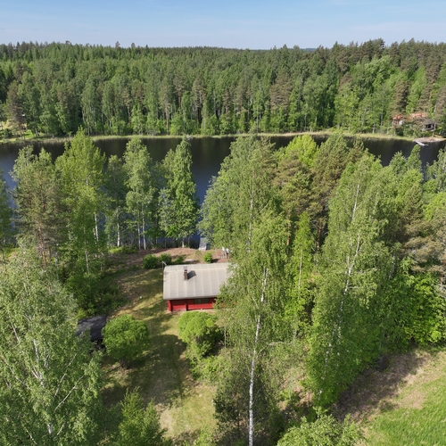 Mökki tai huvila, Piikinniementie 66, Mäntyharju, Niinimäki, Tupa, k/rt, 2mh, s, kph/wc, pkh, varasto, katettu kuisti, 54 m², 84 000 €
