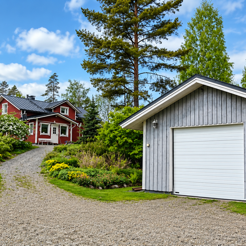 Omakotitalo, Varpasen vanhatie 34, Mäntyharju, Varpanen, 4mh, oh, k/rt, vh, 2WC, kph, s, eteinen, lasikuisti, yläk. aulatila, 172 m², 124 000 €