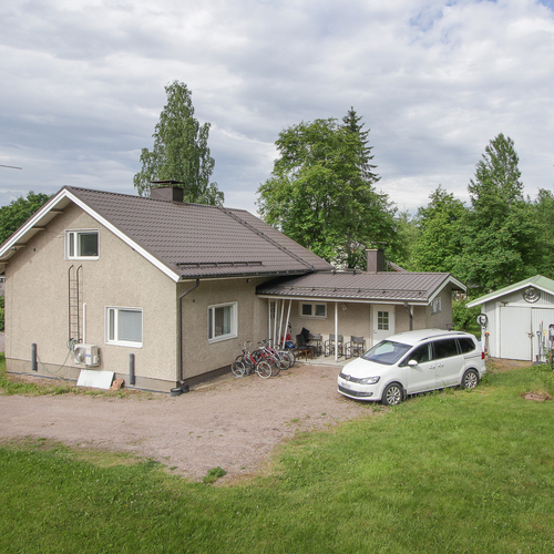 Omakotitalo, Vyökatu 9, Riihimäki, Patastenmäki, 4h, k, wc, kph, s, harraste-/työtila/var, erill.at, 112 m², 198 000 €