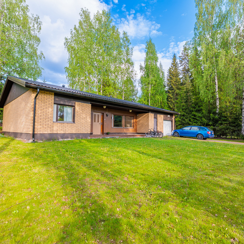 Omakotitalo, Mikkeli, Ristiina, Katariinantie 1, 4h, k, kph, s, wc, vh, autotalli, 155,00m², 149 000,00 €