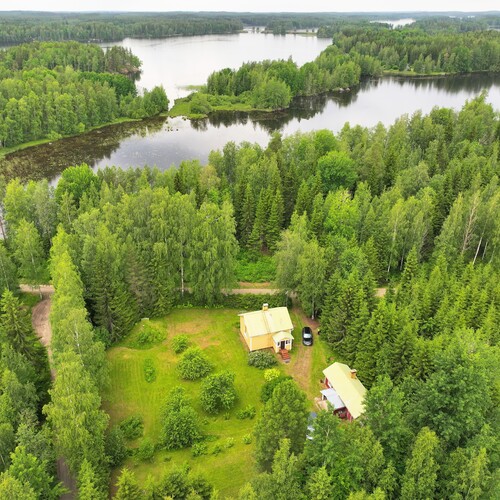 Mökki tai huvila, Mikkeli, Haukivuori, Saarisalontie 70, 3h, tupakeittiö, wc, pihasauna, autokatos, varasto, 64,00m², 65 000,00 €