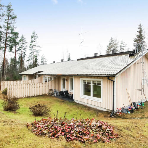 Rivitalo, Rikkiläntie 41, Lappeenranta, Vainikkala, 3h, k, s, wc, vh, terassi, ak, var, 81 m², 49 000 €