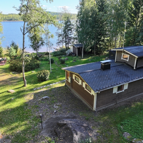 Mökki tai huvila, Pannilantie 235c, Hirvensalmi, Hurrila, Tupa, k, makuualkovi, parvihuone, lasikuisti., 49 m², 114 000 €